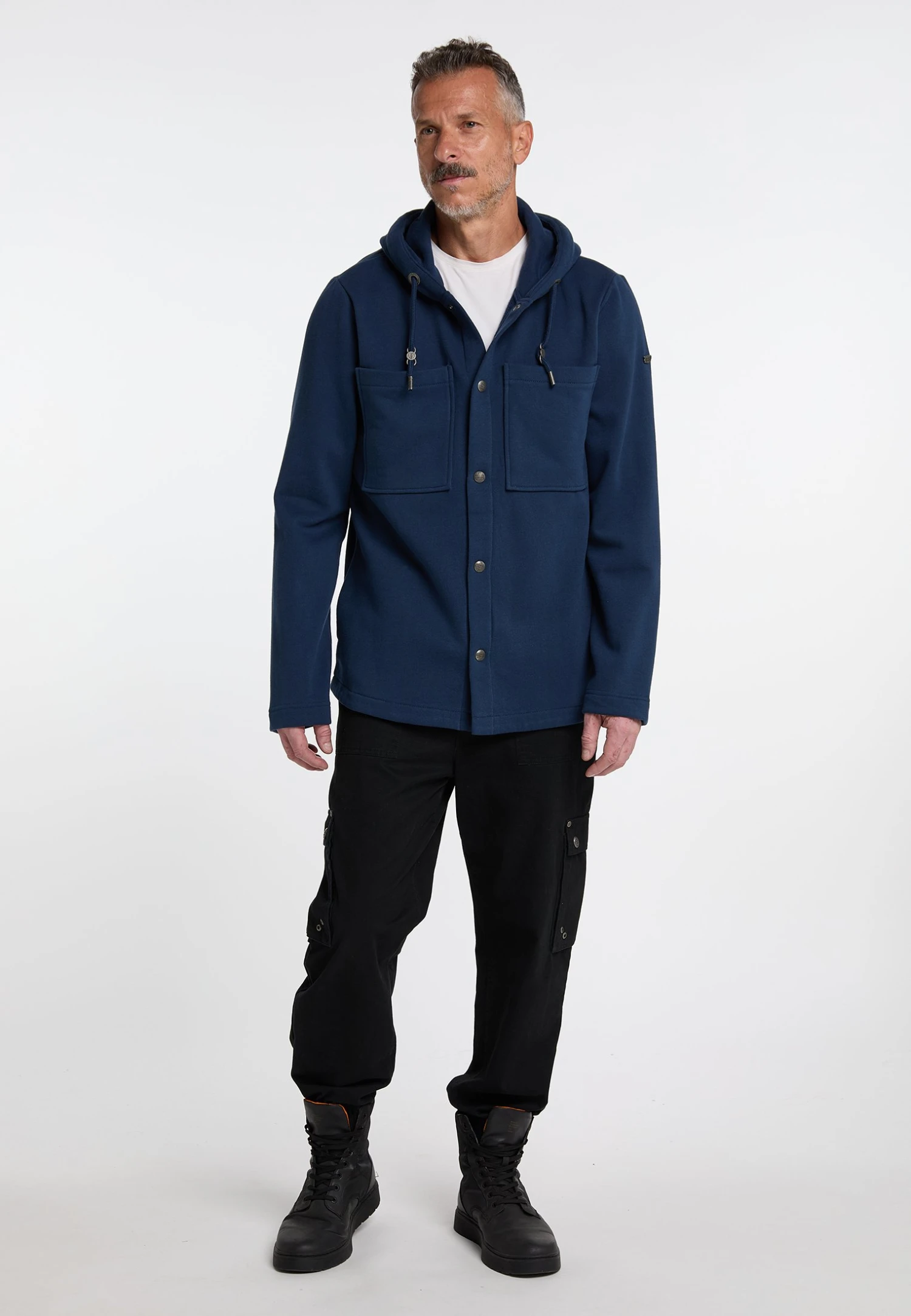 TakelageFelpa Con ZipDunkelmarine Uomo Maglieria e Felpe 4DR22S05J-K11 Dreimaster TakelageFelpa Con ZipDunkelmarine Uomo Maglieria E Felpe 4DR22S05J-K11 -Dreimaster 635a86210e1141abab60b620e7f0ce7a