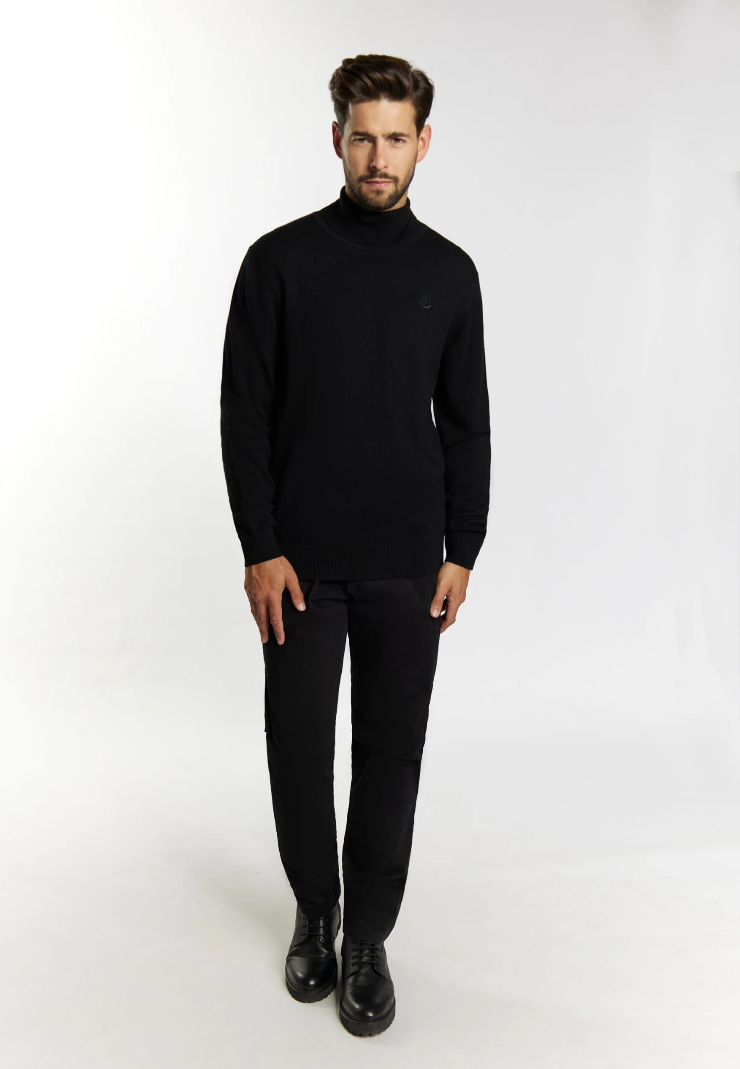 Casnagie - Maglione - Schwarz Dreimaster Casnagie - Maglione - Schwarz -Dreimaster 6752fbb885b44e10a55f3cdb6faa8093 scaled