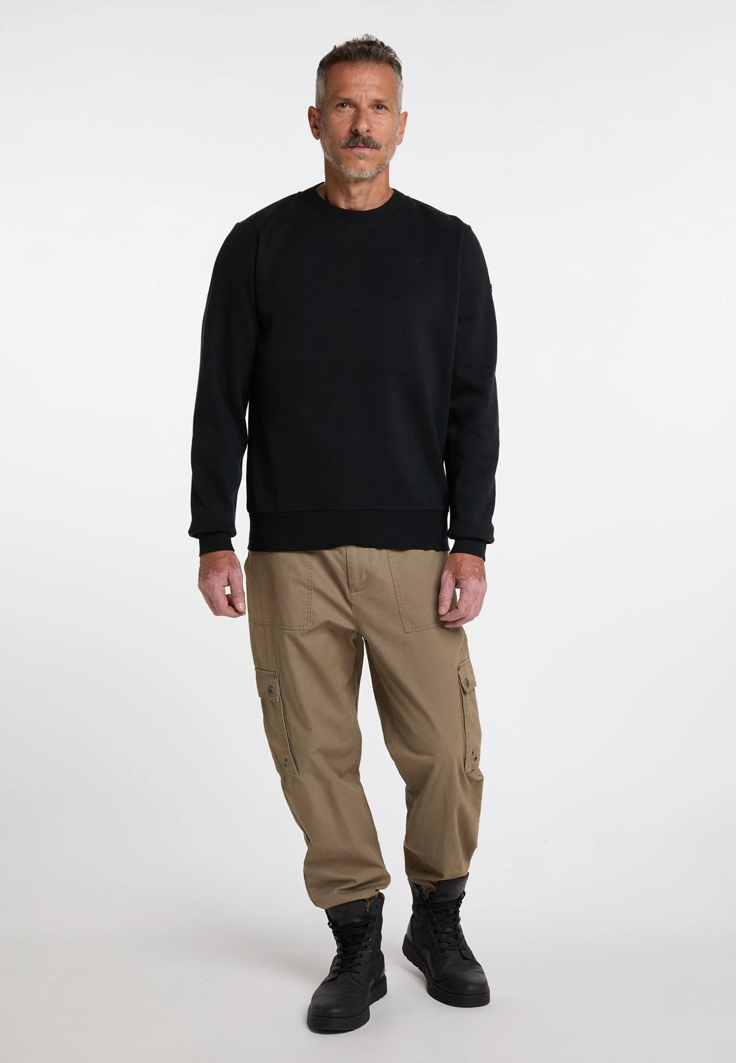 OversizeMit Rundhals TakelageFelpaSchwarz Uomo Maglieria e Felpe 4DR22S05F-Q11 Dreimaster OversizeMit Rundhals TakelageFelpaSchwarz Uomo Maglieria E Felpe 4DR22S05F-Q11 -Dreimaster dc0da59a3f0f4764bb3404a1d5c51a0d